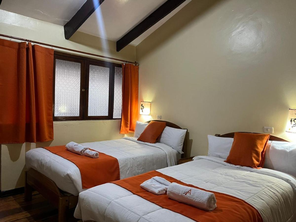 Hotel Hostal Andenes De Alabado Cusco Exterior foto