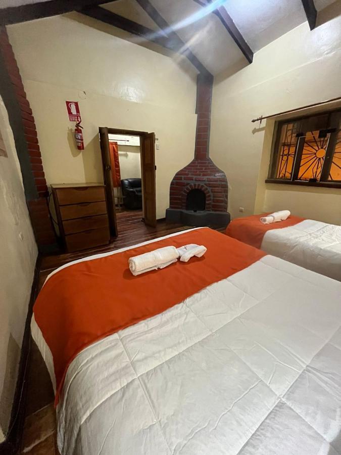 Hotel Hostal Andenes De Alabado Cusco Exterior foto